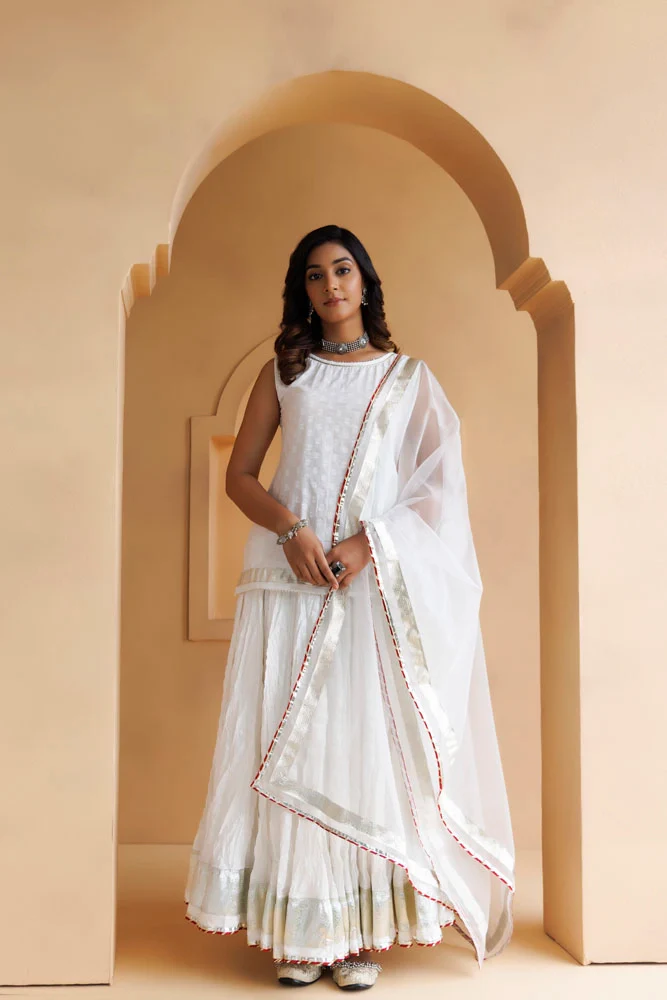 White Cotton Skirt Set With Hand Embroidery & Organza Dupatta
