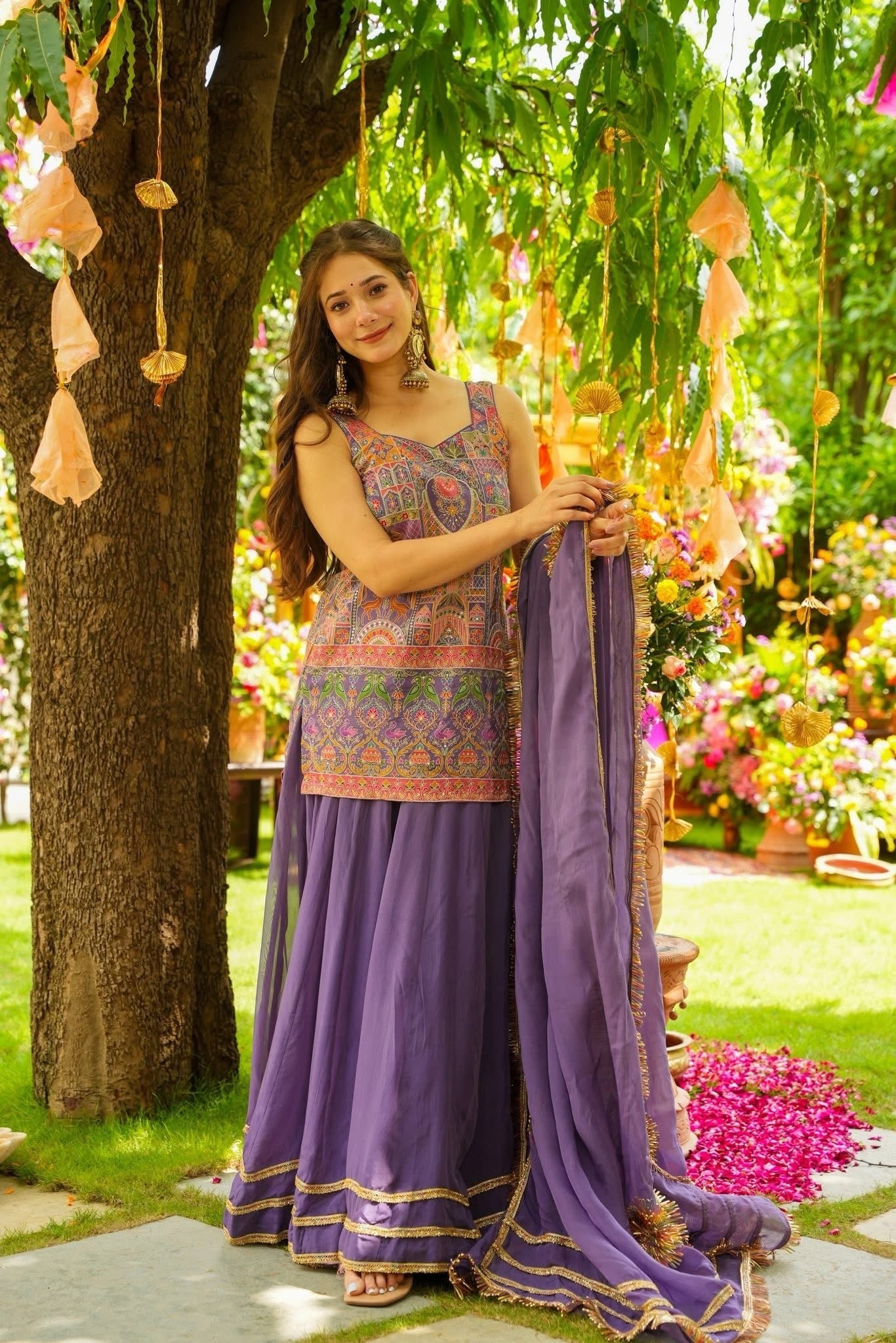 Amarvio Luxe Sharara Set