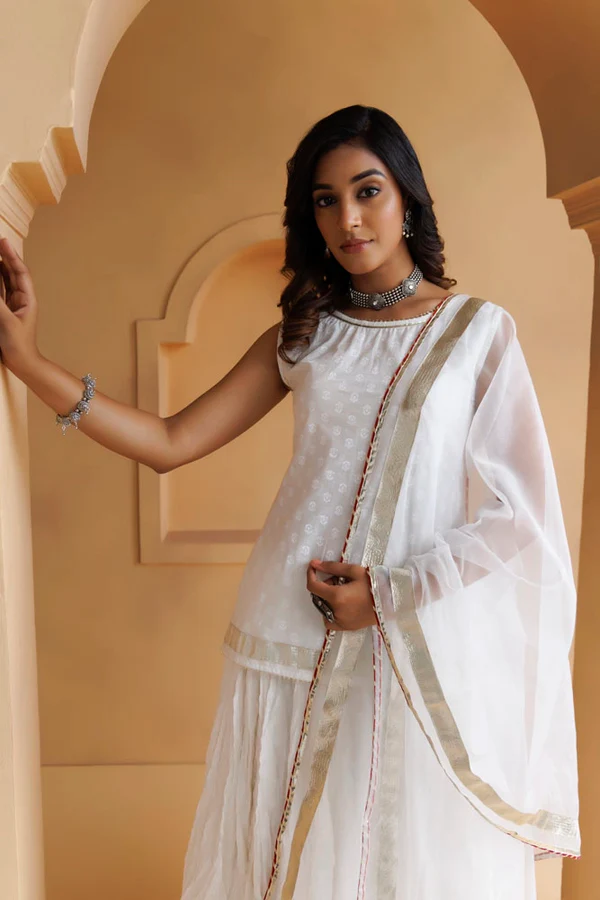 White Cotton Skirt Set With Hand Embroidery & Organza Dupatta
