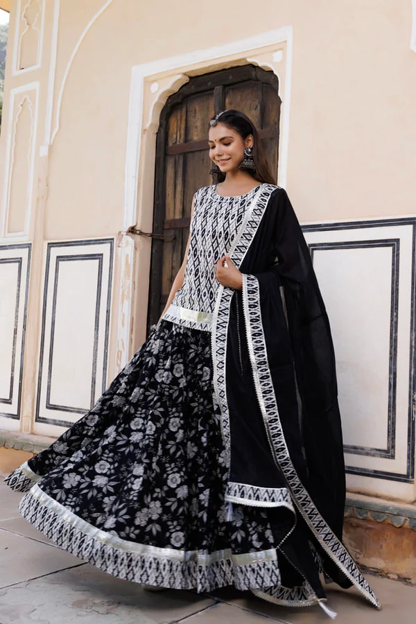 Handcrafted Black-White Block Printed Cotton Skirt Set