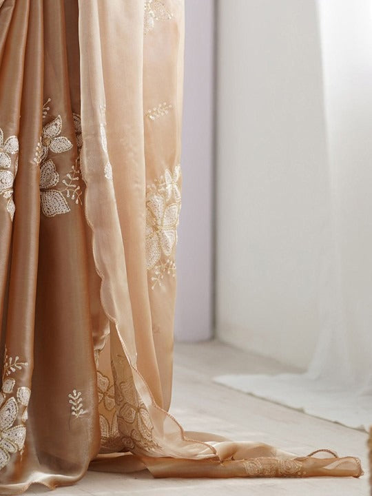 Embellished Floral Sequinned Organza Saree