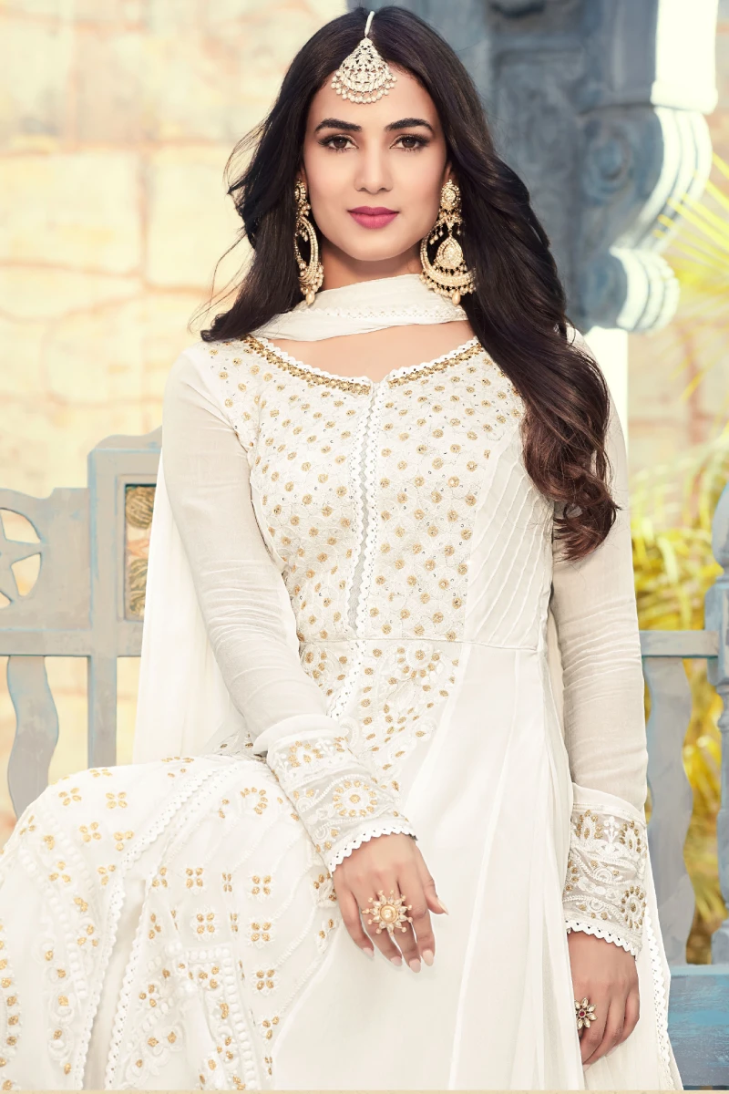 Offwhite Georgette Anarkali Suit with Zari & Diamond Work