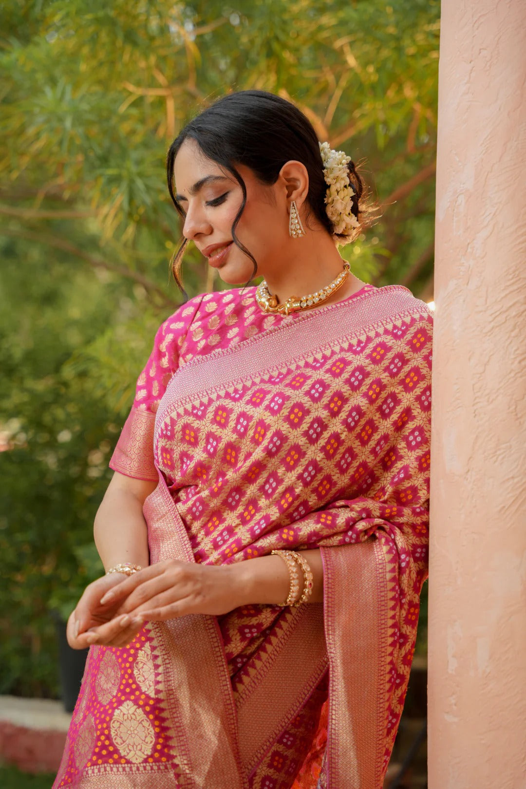 Power loom Bandhej Look Saree