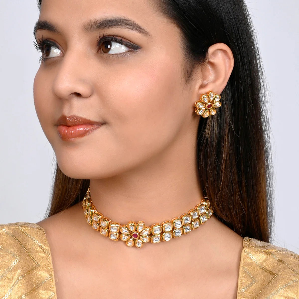Kundan Elegance Floral Choker Jewellery Set