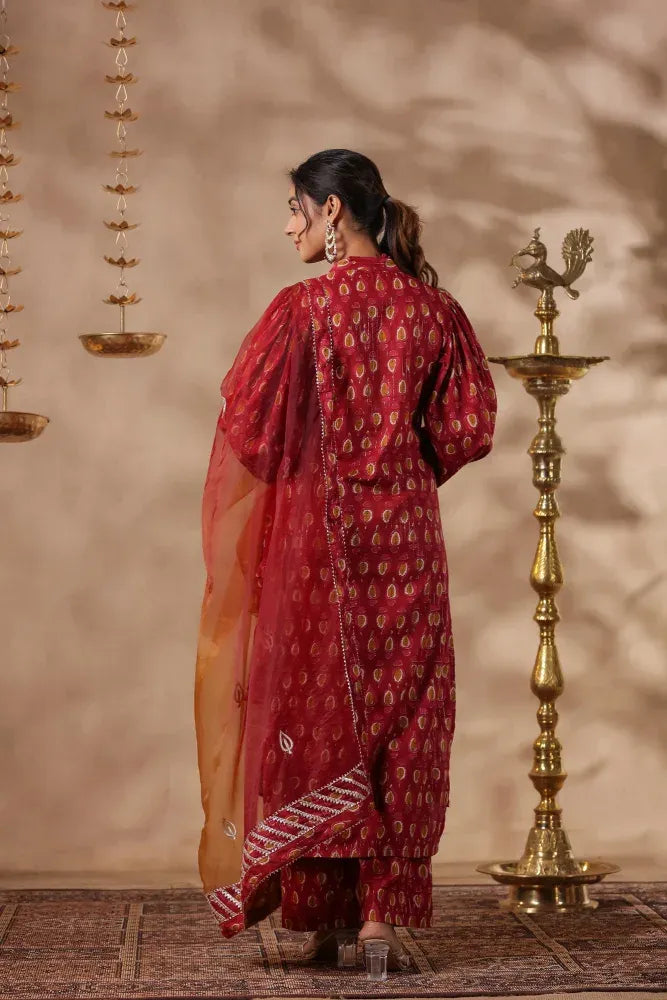 Maroon Cotton Printed straight kurta set With Embroidery Duptta Set of 3