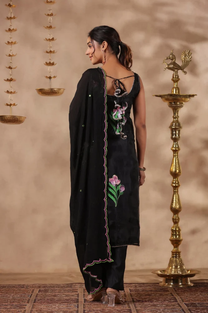 Black Organza Brush Print Stright Kurta set With Embroidery Duptta set Of 3