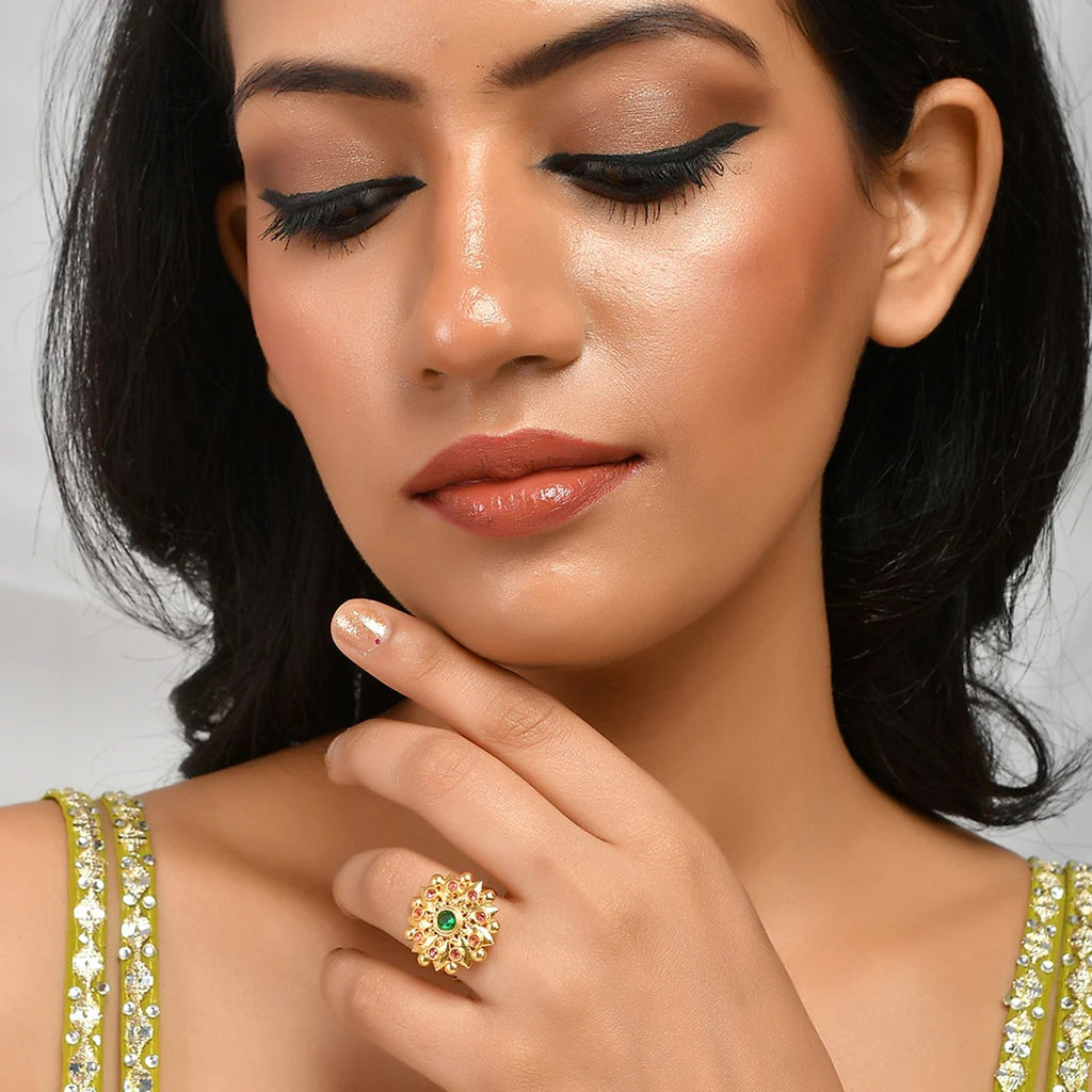 Elegant Abharan Green Stone Floral Cocktail Ring