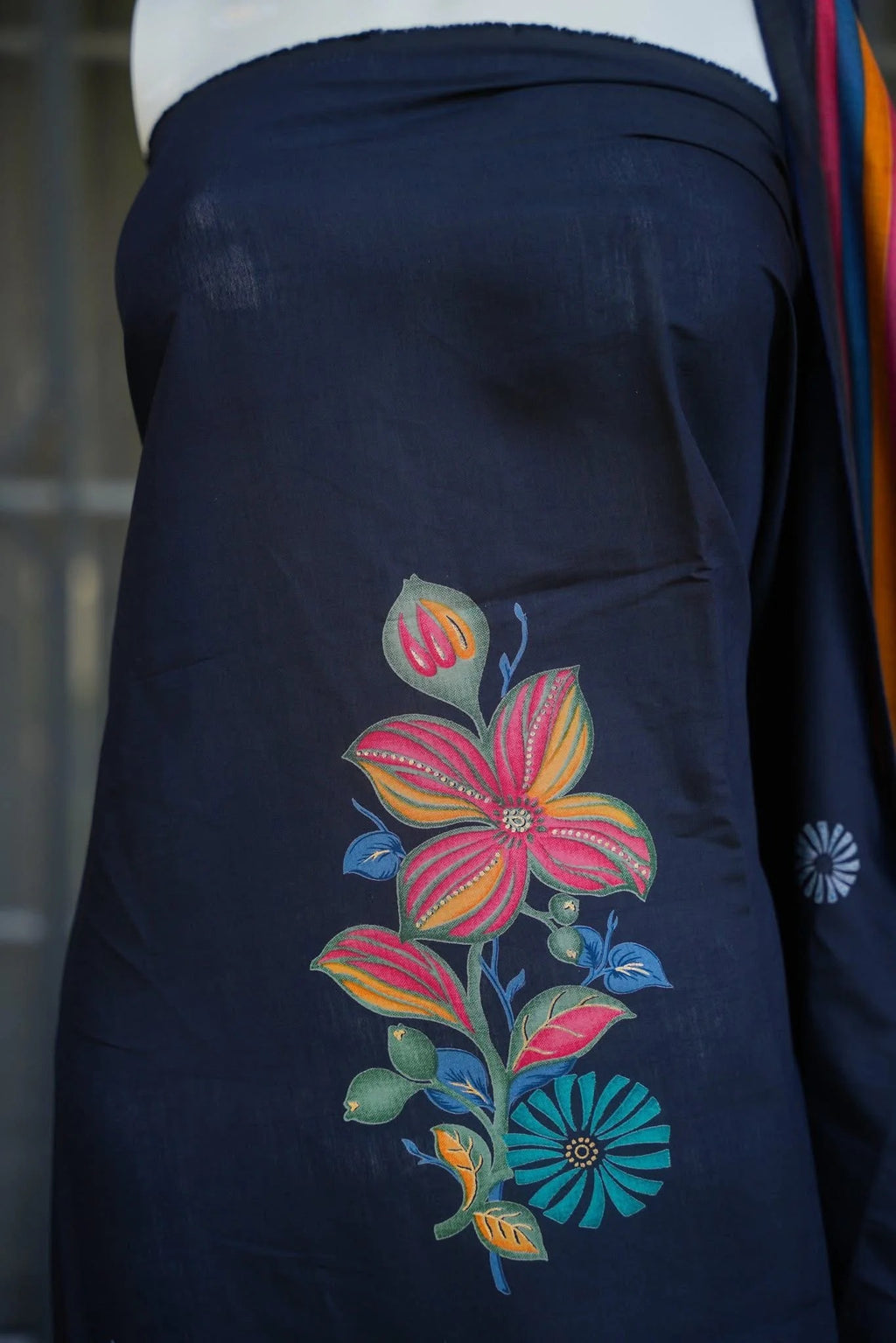 Maira Black Unstitched Suit Set