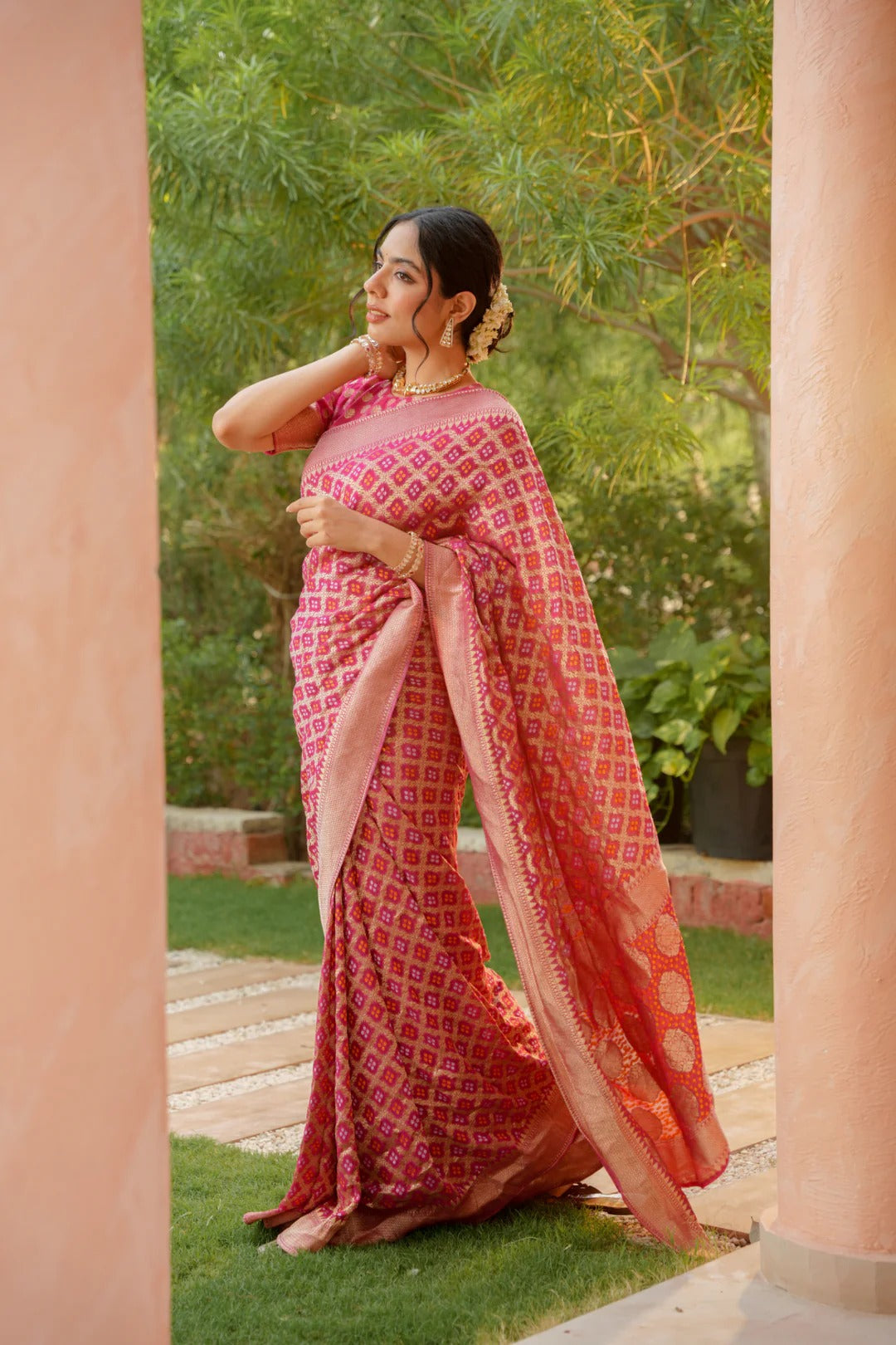 Power loom Bandhej Look Saree
