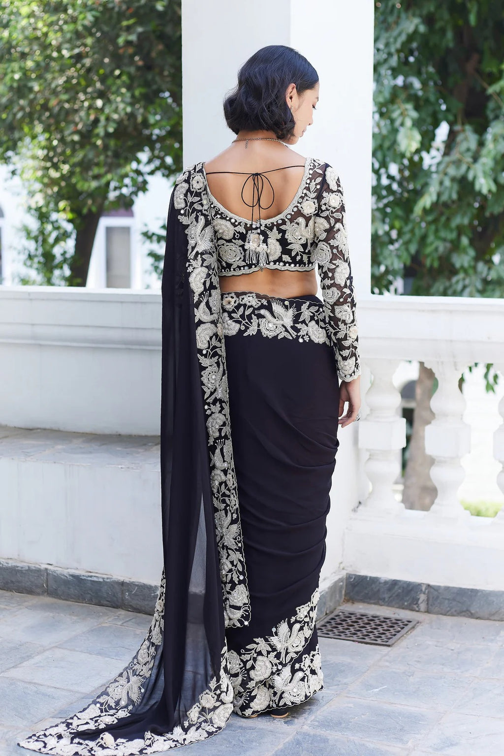 Black Garden Crane Saree