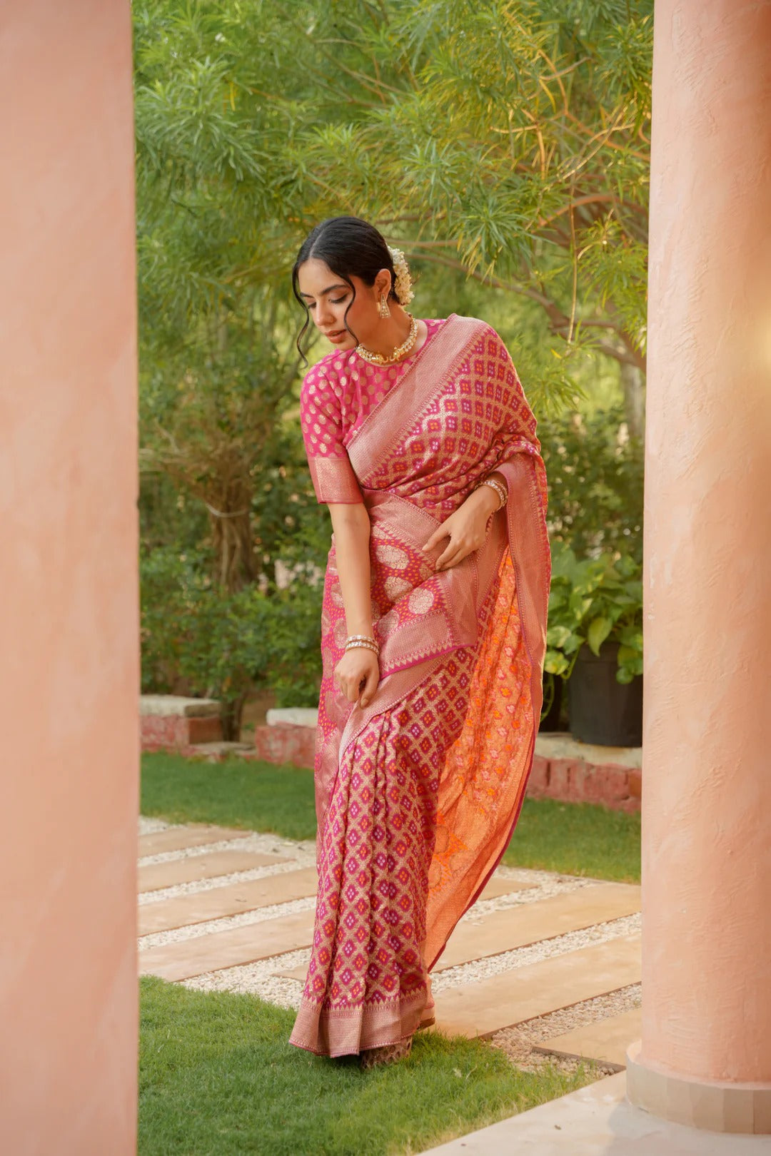 Power loom Bandhej Look Saree